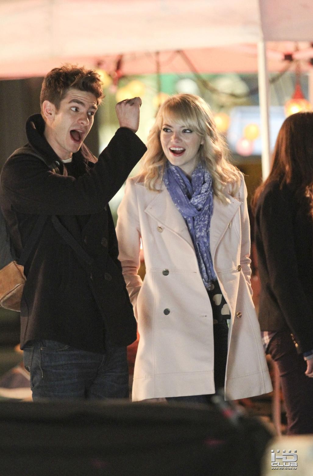 TASM2_PeterandGwen_02.jpg
