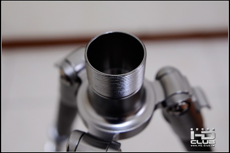 nikon-5105.jpg