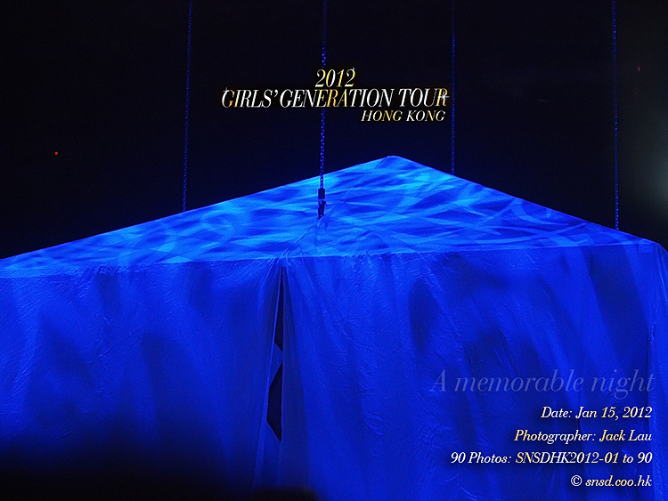 SNSDHK2012-01S.jpg