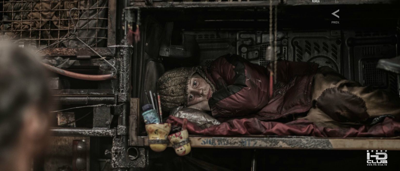 snowpiercer-huddled-passenger.jpg