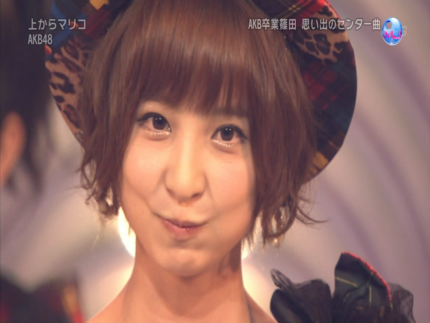 AKB48 - 上からマリコ   Talk (2013.07.25 Music Japan).ts_snapshot_05.52_[2013.07..jpg