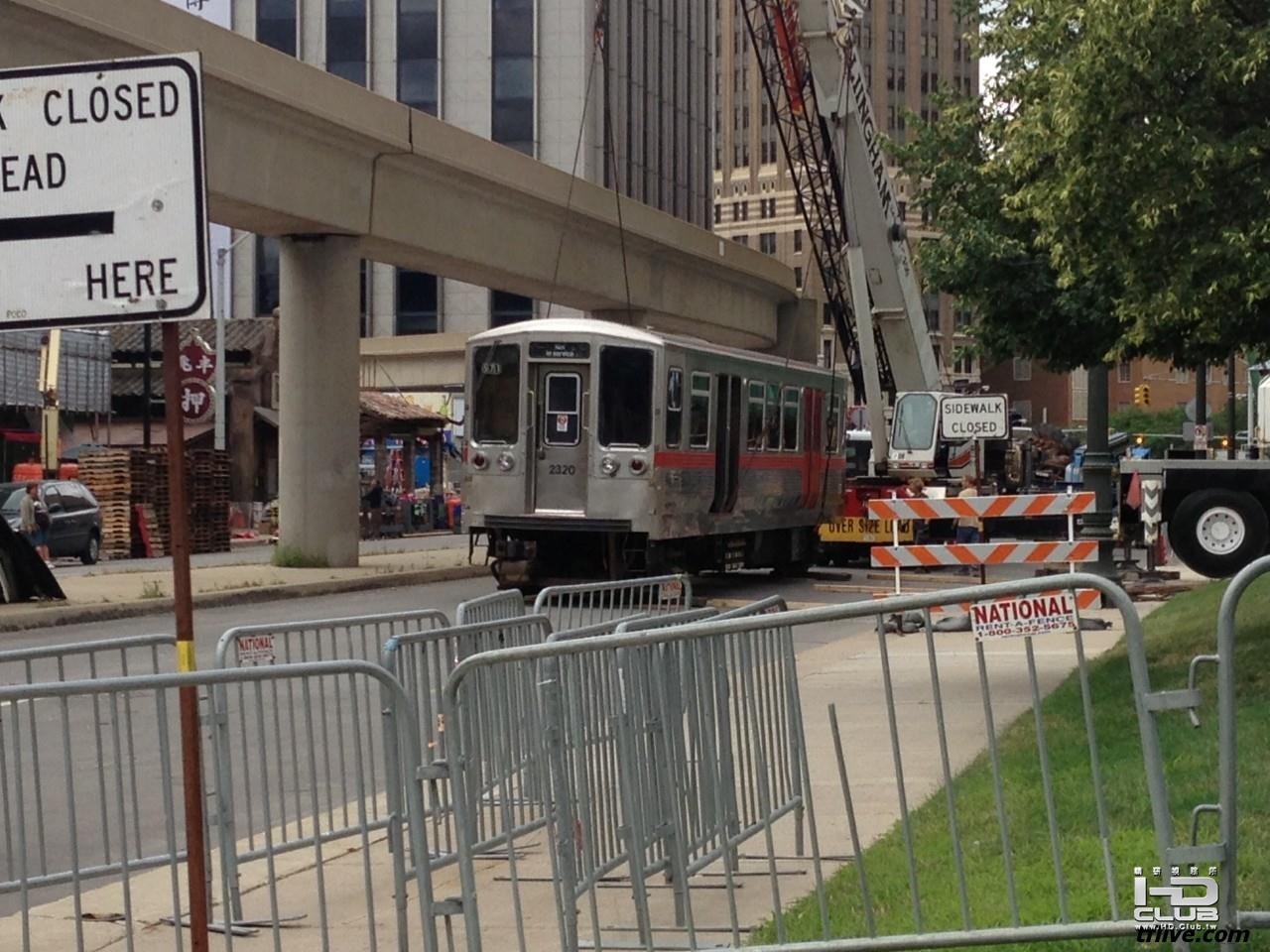 TF4DetroitJerryBChinaSet23.jpg