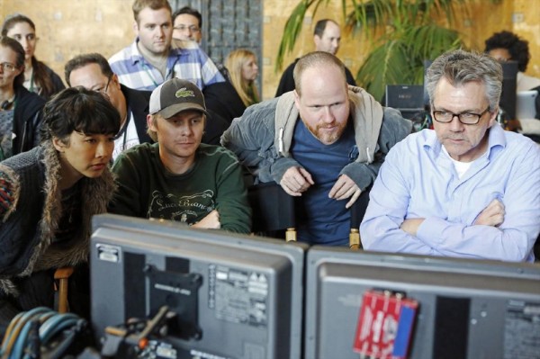 agents-of-shield-set-photo-joss-whedon-600x399.jpg