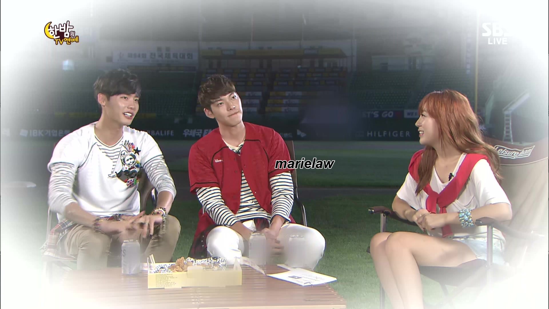 SBS.Midnight.TV.Ent.E426.130828.Kim.Koo.Bin.&.Lee.Jong.Suk.Cut.1080i.tp112601.jpg