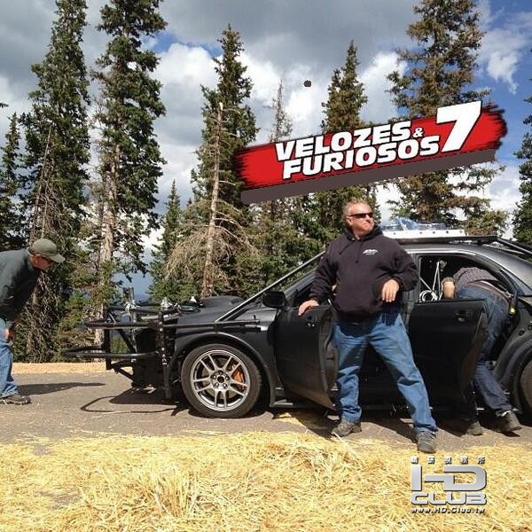 fast-and-furious-7-set-image-1.jpg