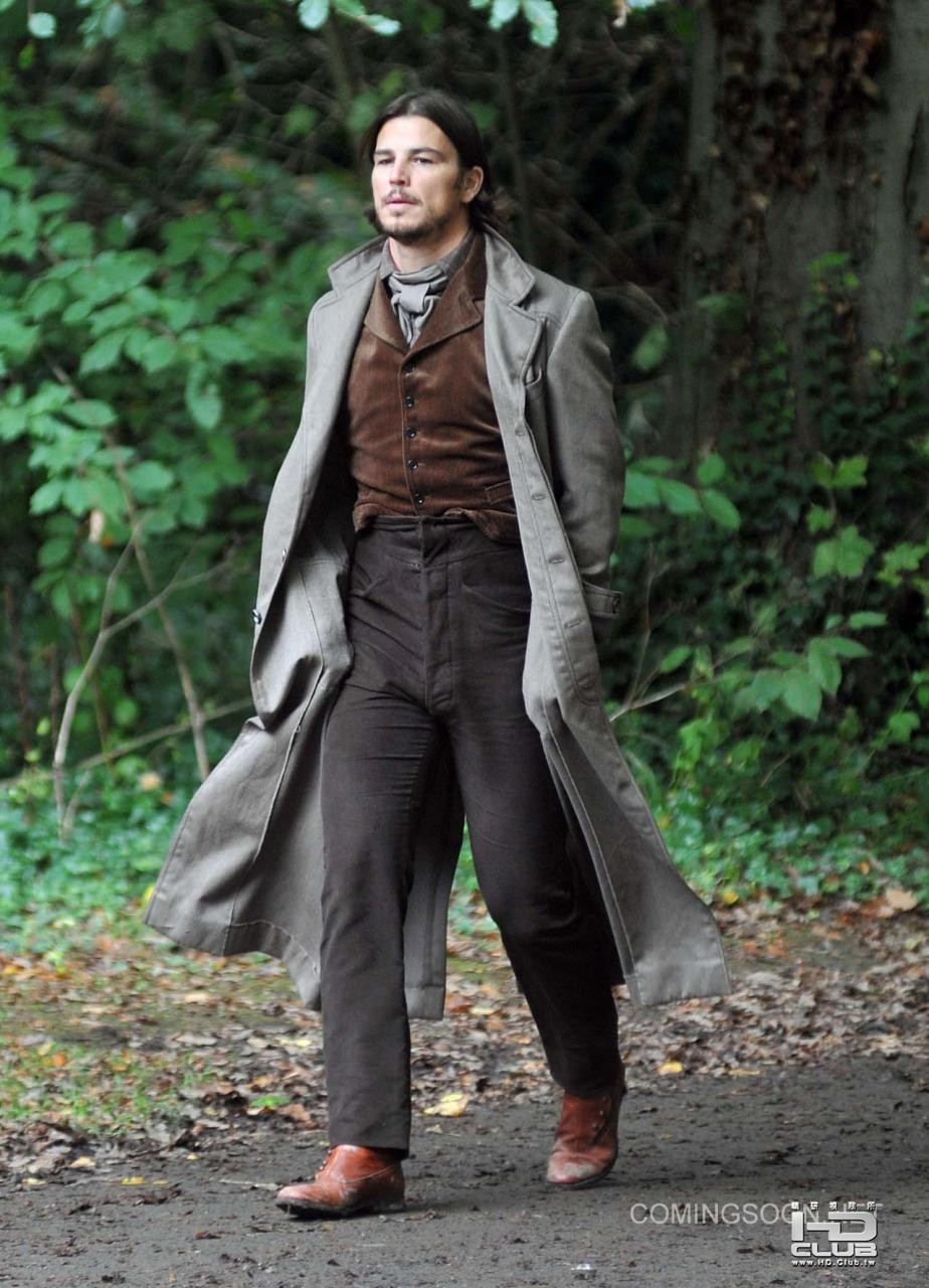 hr_Penny_Dreadful_25.jpg
