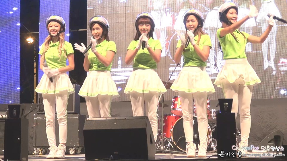 131007 크레용팝(Crayon Pop) 경기 과학 기술대학교 직캠 by 욘바인첼.mp4.jpg.jpg