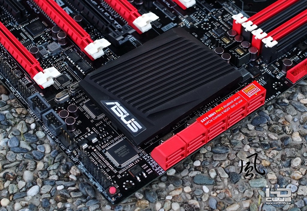 AR6E09.jpg