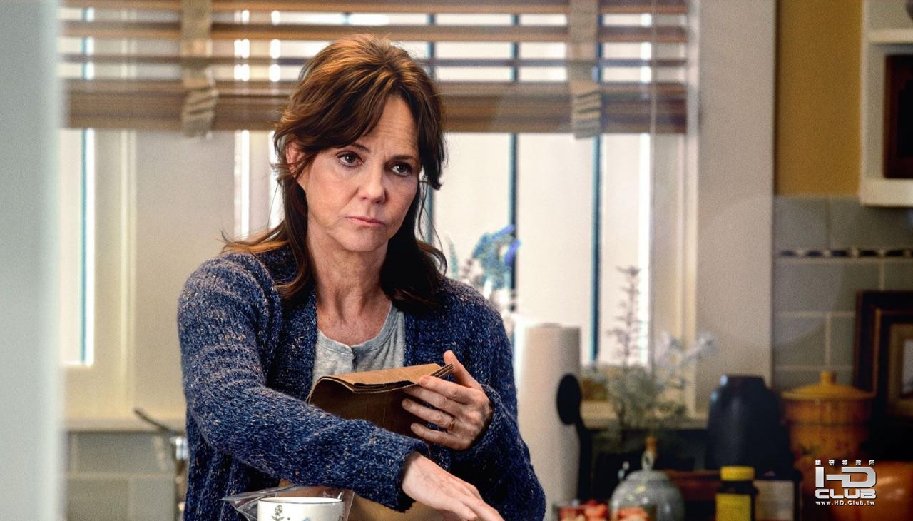 the-amazing-spider-man-2-sally-field.jpg