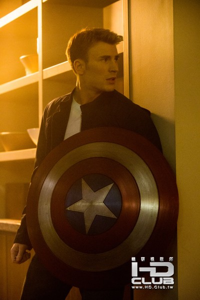 chris-evans-captain-america-the-winter-soldier.jpg