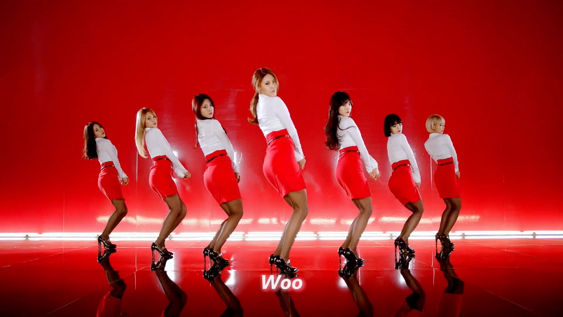 001[FOX][精緻中字][MV] AOA - Miniskirt 迷你裙 [性感形象再次擄獲粉絲芳心][Ver.1]..jpg