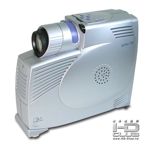 optoma-EzPro718-1.jpg