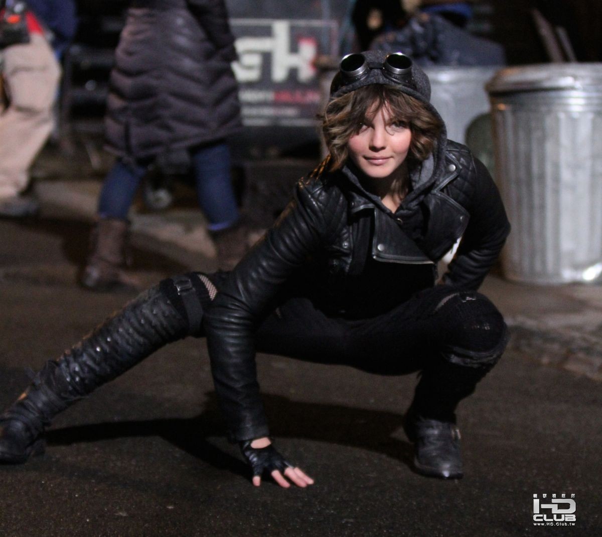 camren-bicondova-gotham-03.jpg