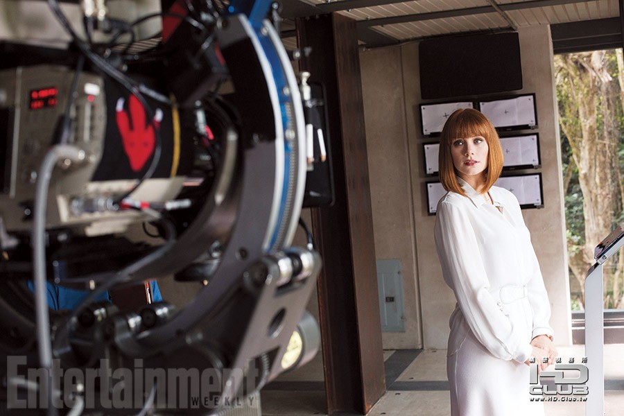 jurassic-world-bryce-dallas-howard.jpg