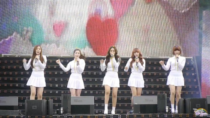 [직캠]140531 틴트(Tint) 2014 서원밸리 그린콘서트 @파주 서원밸리CC by DarkSniper0.jpg