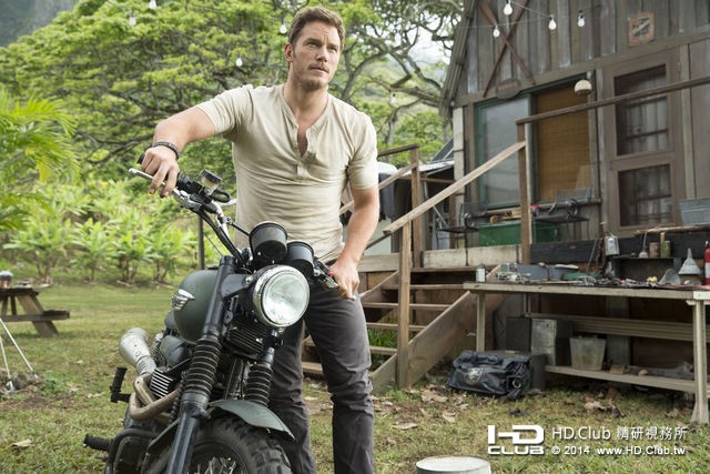 jurassic-world-chris-pratt.jpg