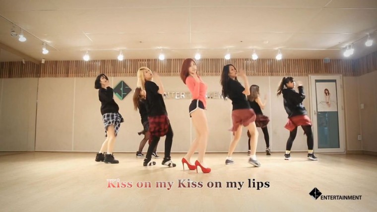 001[FOX][精緻中字][MV] 全烋星 - Good-Night Kiss [舞動性感爆發吸引目光][練習室舞.jpg