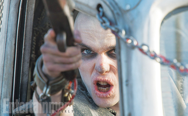 mad-max-fury-road-nicholas-hoult.jpg