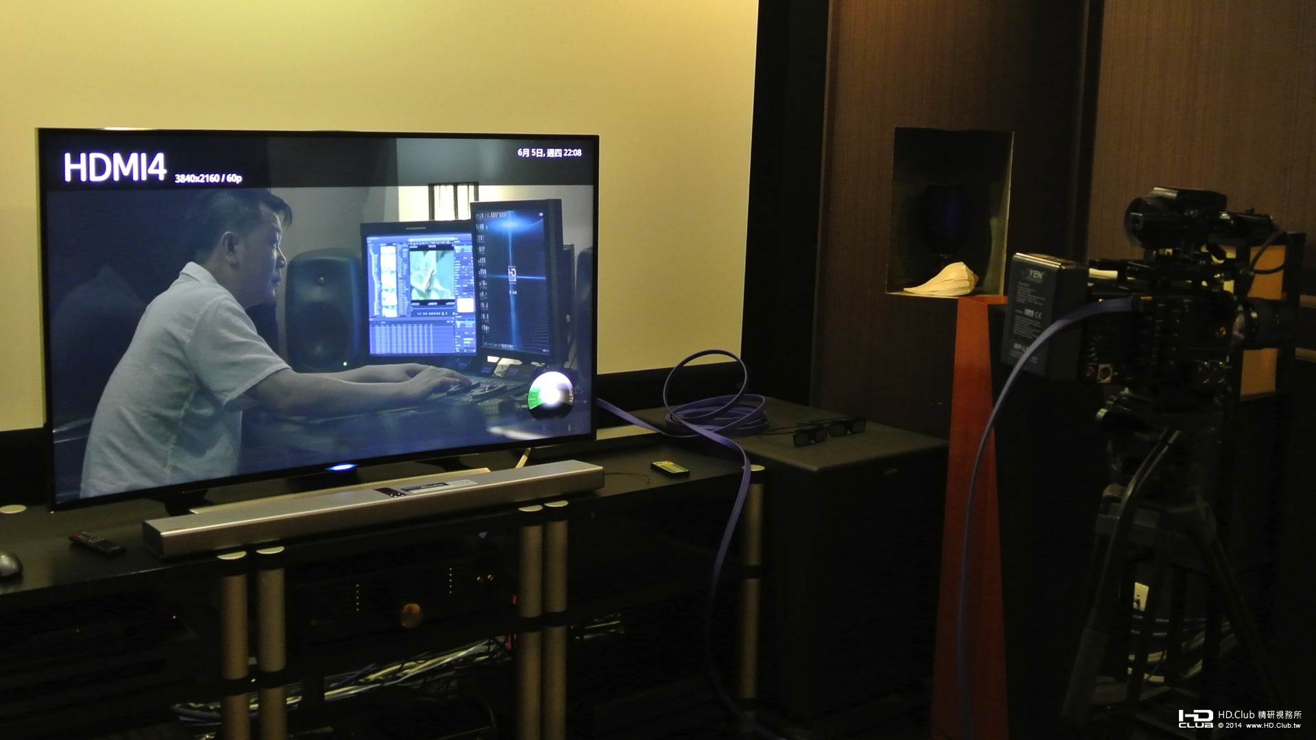 F55_HDMI_4K_60P.004.jpg