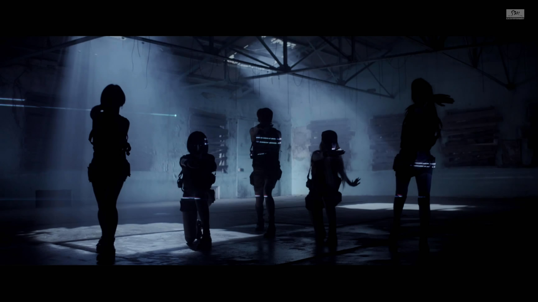 f(x).Red Light([00_01_22][20140705-144133-2].JPG