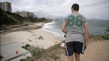 [4K高清演示片] 世界杯广告欣赏McDonald.mp4_1406941379.gif