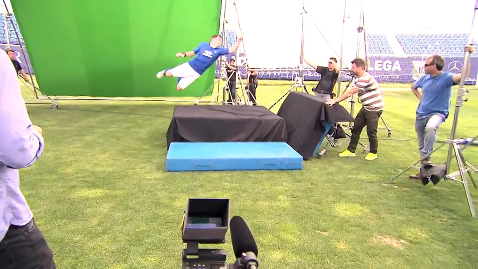 [4K高清演示片] 2014巴西世界杯广告幕后场景 Hyundai 2014 FIFA World Cup Brazil™- .jpg