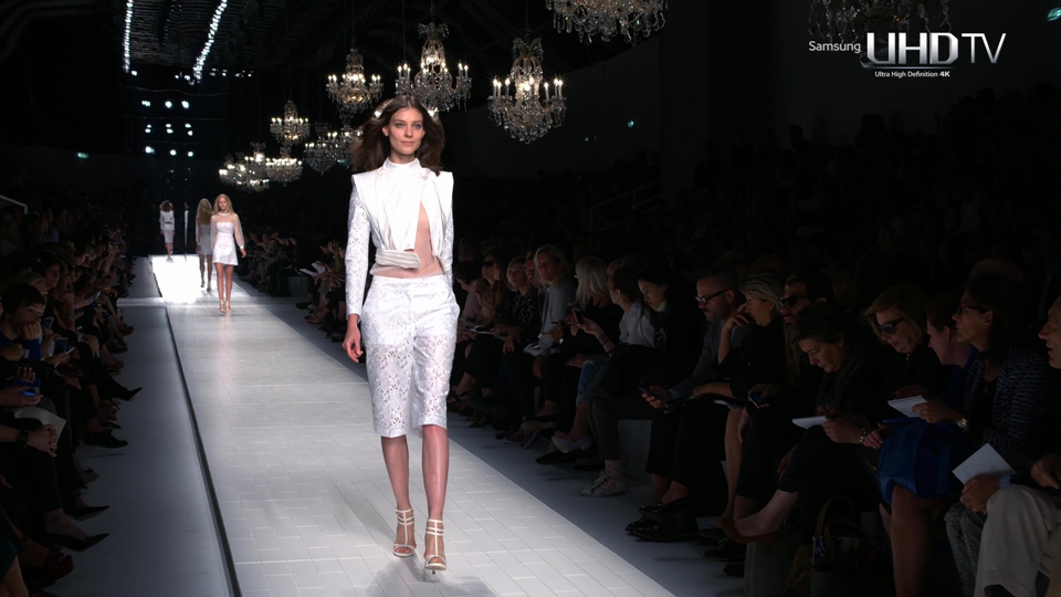 [三星.4K.演示片] 时装秀.2014米兰FTV_0529.ts_000007.852.jpg