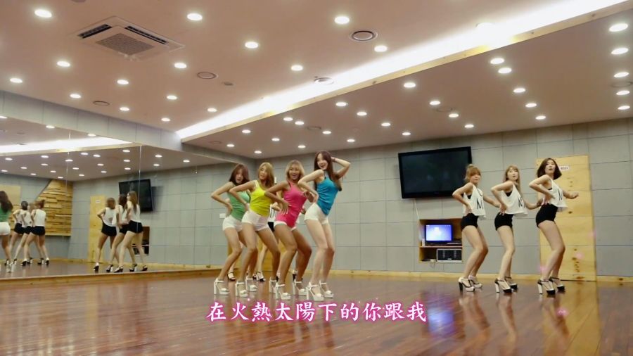 002[FOX][精緻中字][MV] Sistar - Touch My Body [動態光暈特效版][練習室舞蹈完整公.jpg