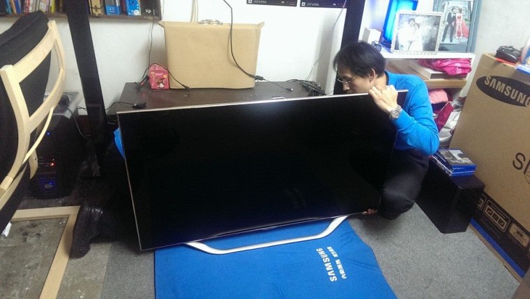 SAMSUNG 55ES8000