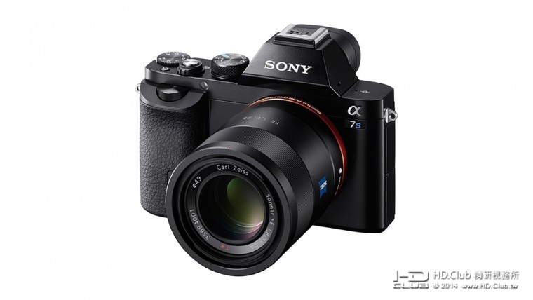 圖四：購買超輕小全片幅攝錄至尊【α7S】，即贈雙重好禮SF-64UX高速記憶卡與專屬相機.jpg