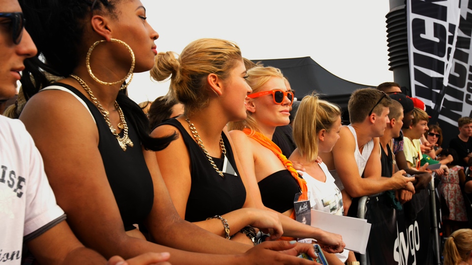 [4K高清演示片] 街头花式篮球ShutUpAndPlay.Berlin.H265.ts_000143.250.jpg