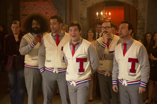 pitch-perfect-2-adam-devine-joe-lo-truglio-jason-jones-john-hodgman-600x399.jpg