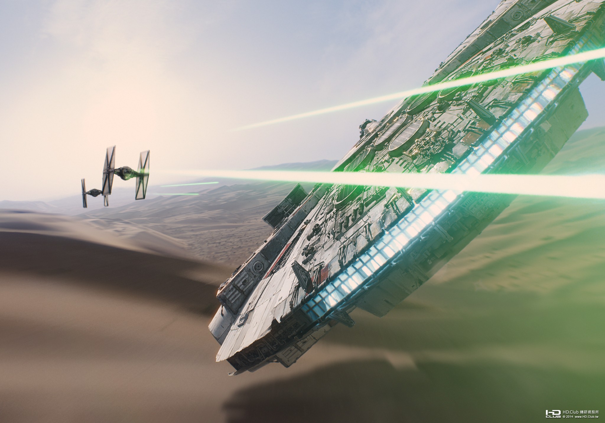 Star-Wars-7-The-Force-Awakens-Official-Millenium-Falcon-Photo-IMAX.jpg