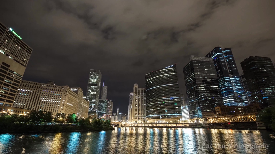 [4K超清演示片] 芝加哥城市景观.mp4_20140822_164206.296.jpg