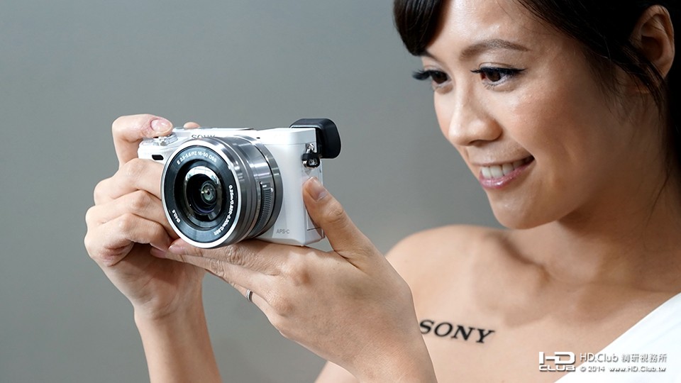 圖4. Sony α6000人氣的分享功能同樣一應俱全，想要及時傳送照片給家人朋友，也可透過.jpg