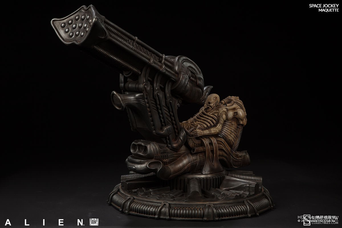 alien-space-jockey-maquette-3.jpg