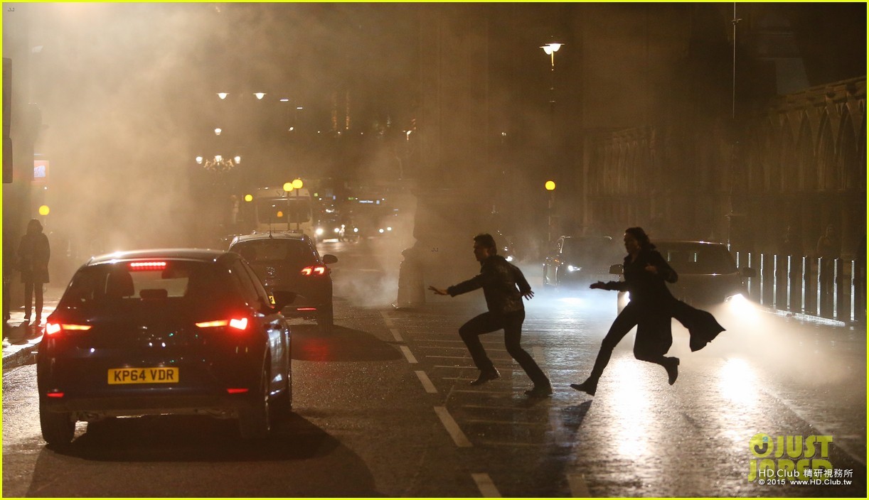 tom-cruise-mission-impossible-5-resumes-filming-28.jpg