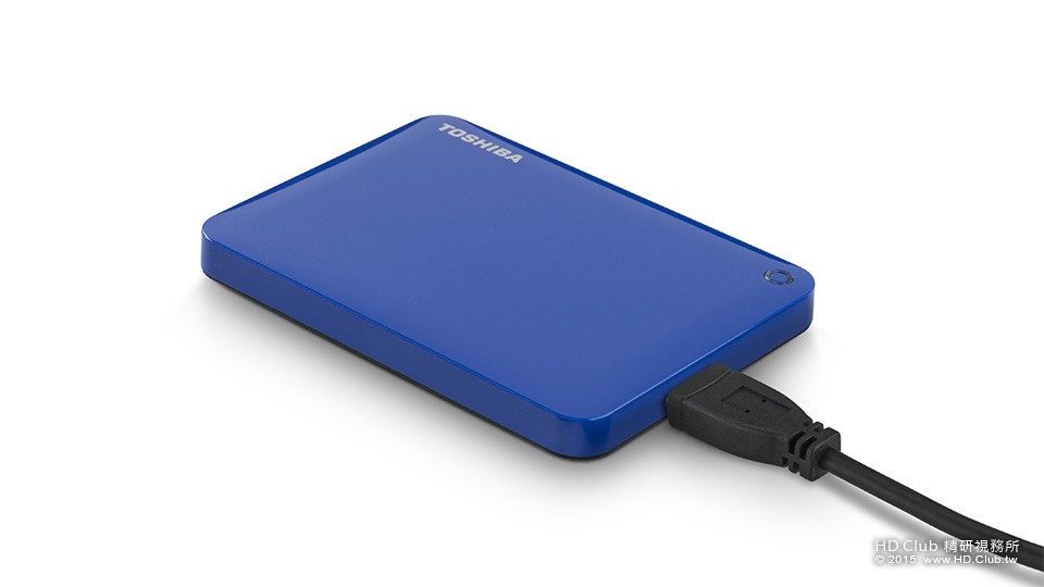6.Toshiba推出Canvio Connect II外接式硬碟 產品圖(經典藍)。.jpg