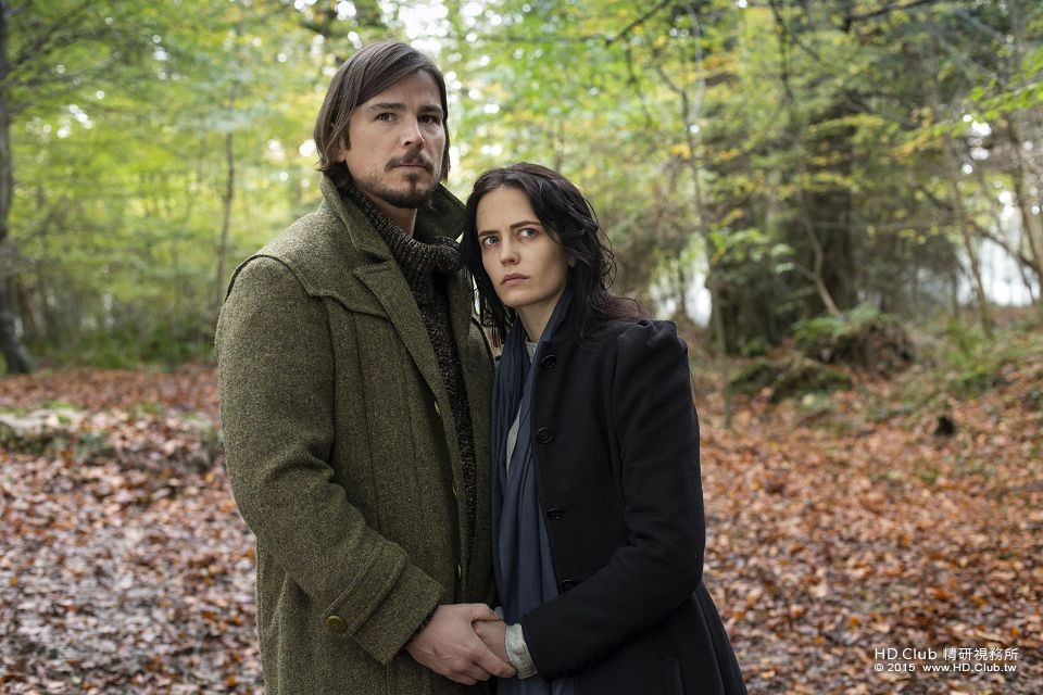 penny-dreadful-season-2-eva-green-josh-hartnett.jpg