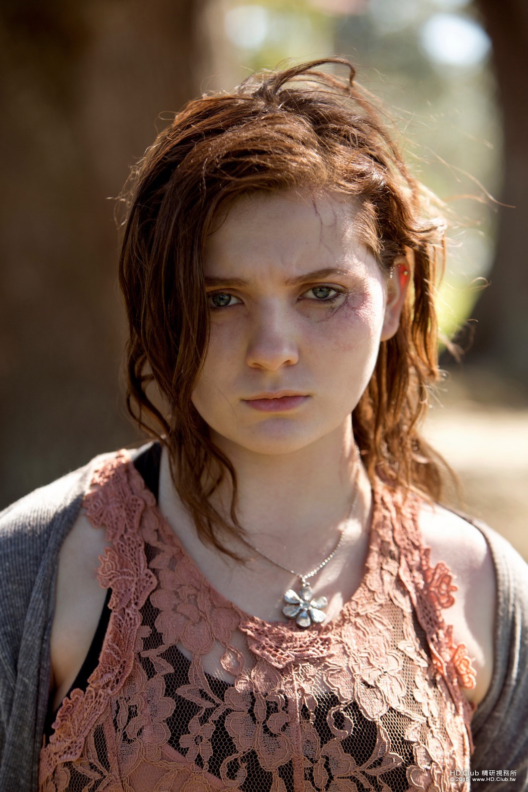 maggie-abigail-breslin-2.jpg