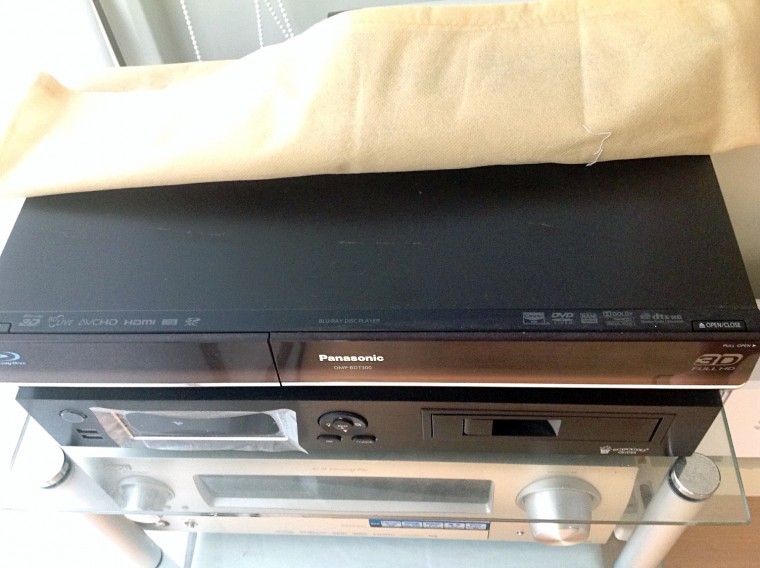 售3D藍光撥放機Panasonic DMP-BDT300