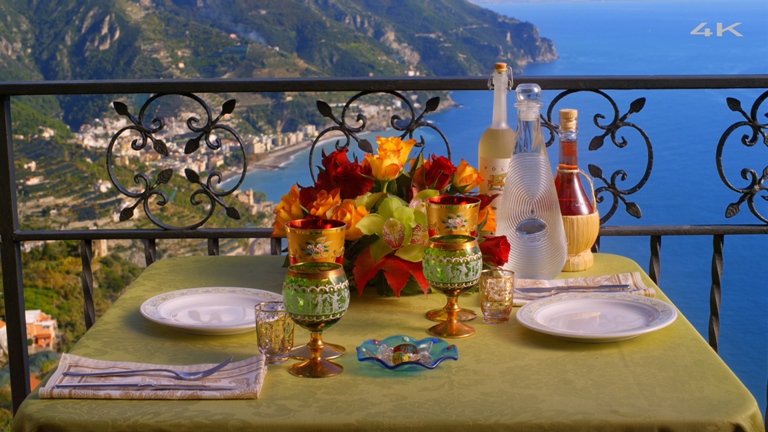 [夏普.4K.演示片] 醉美的意大利_Parasols_75Mbps_AAC.mp4_20150419_013743.187.jpg