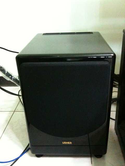 User SW-212主動式超重低音