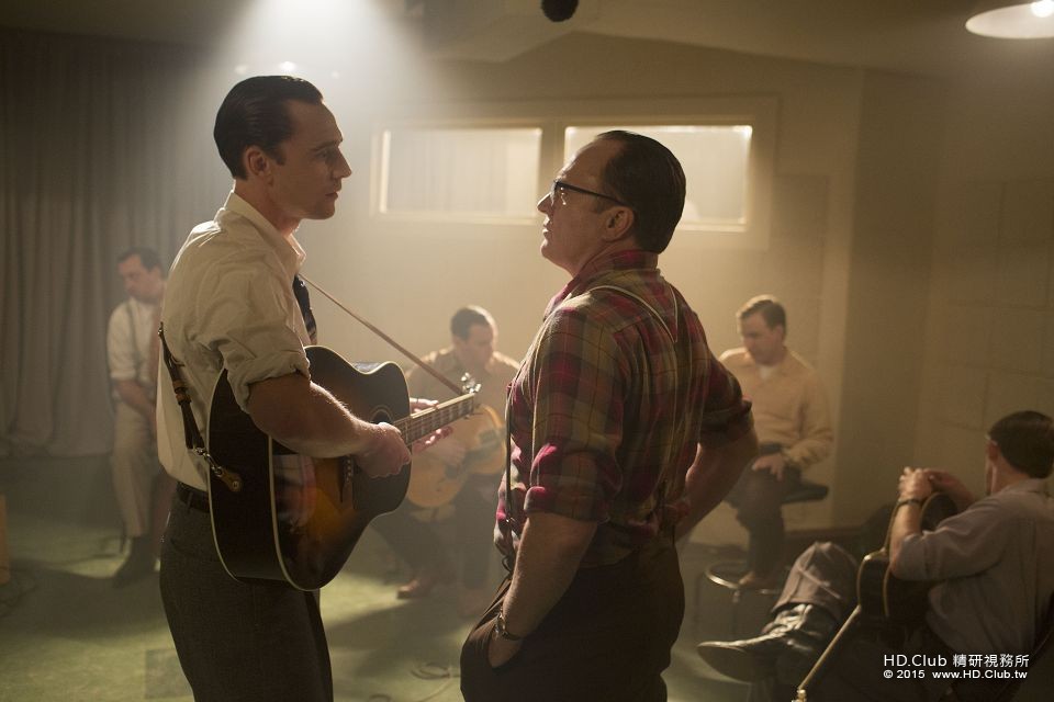i-saw-the-light-image-tom-hiddleston-bradley-whitford.jpg
