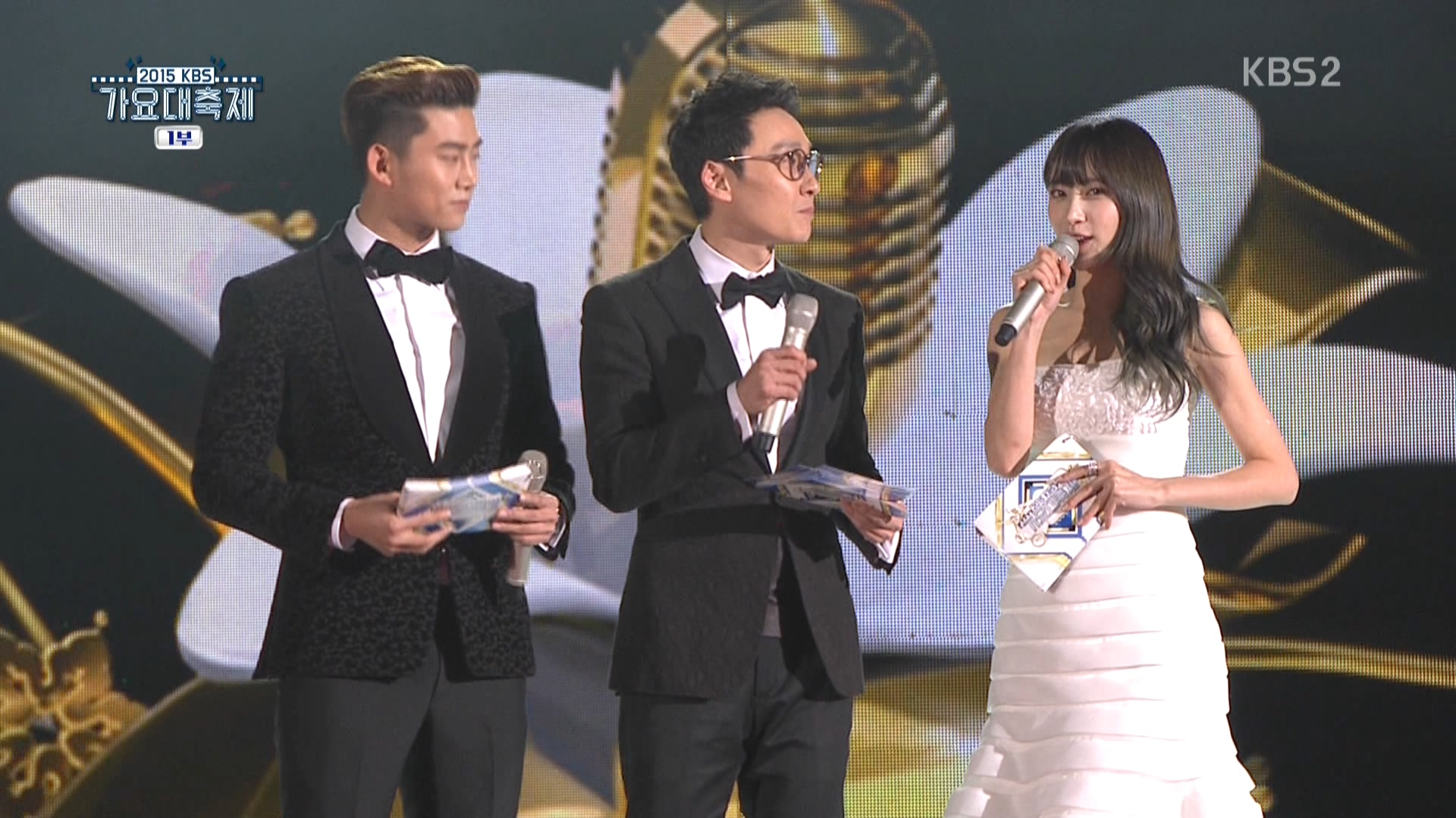 151230 KBS Song Festival 2015.FULL.19.4Mbps.1080i.KPOP24hrs.tp_20160103_075851.042.jpg