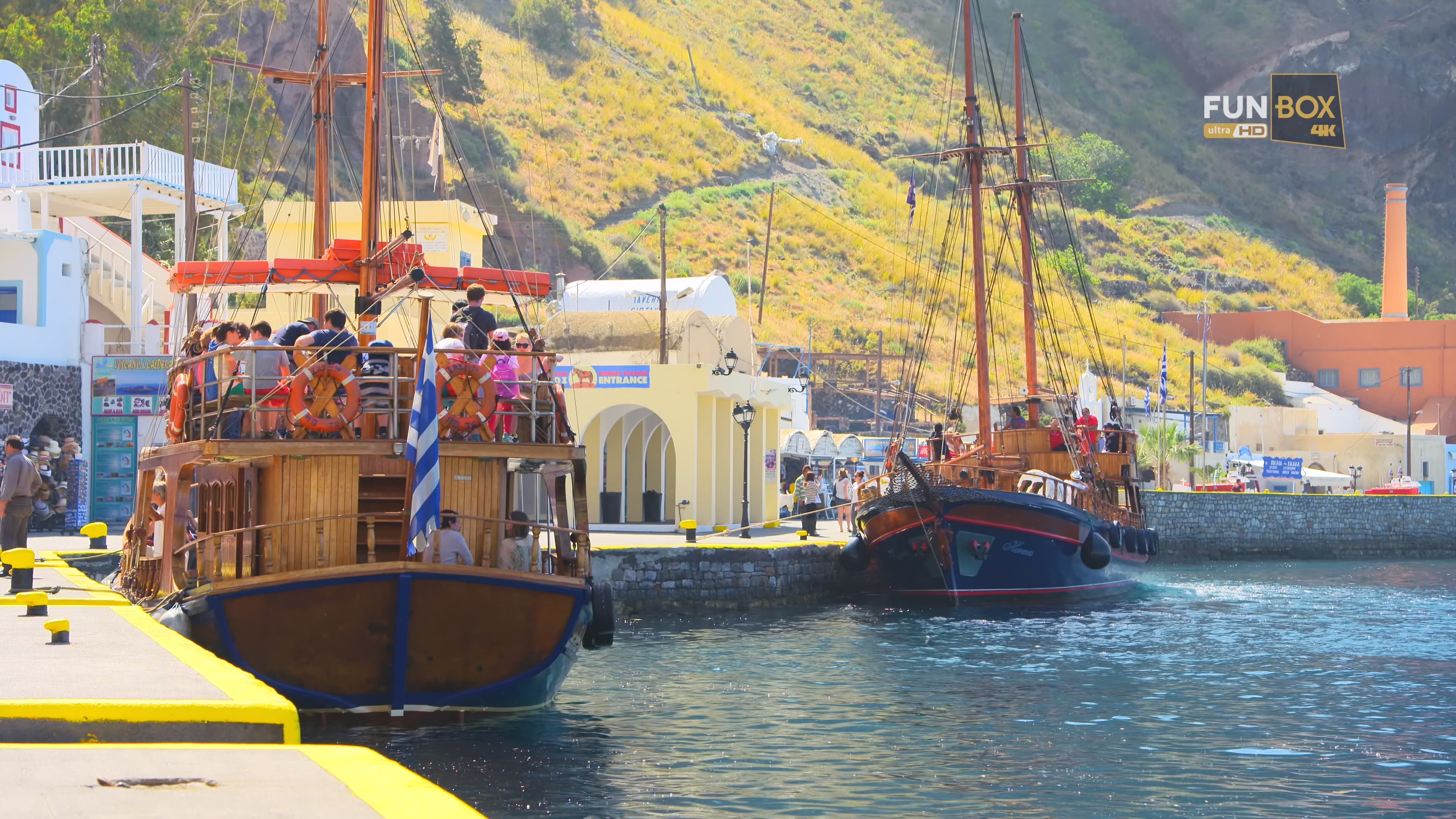 My Romantic cities - Santorini (4K 2160p UHDTV HEVC AC3 En) Lotos2007.mkv_201602.jpg