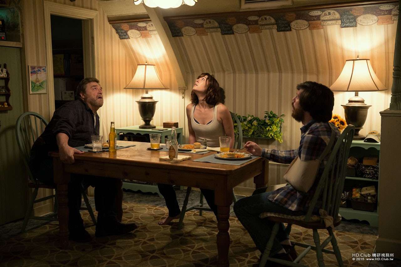 10cloverfieldlane0004.jpg