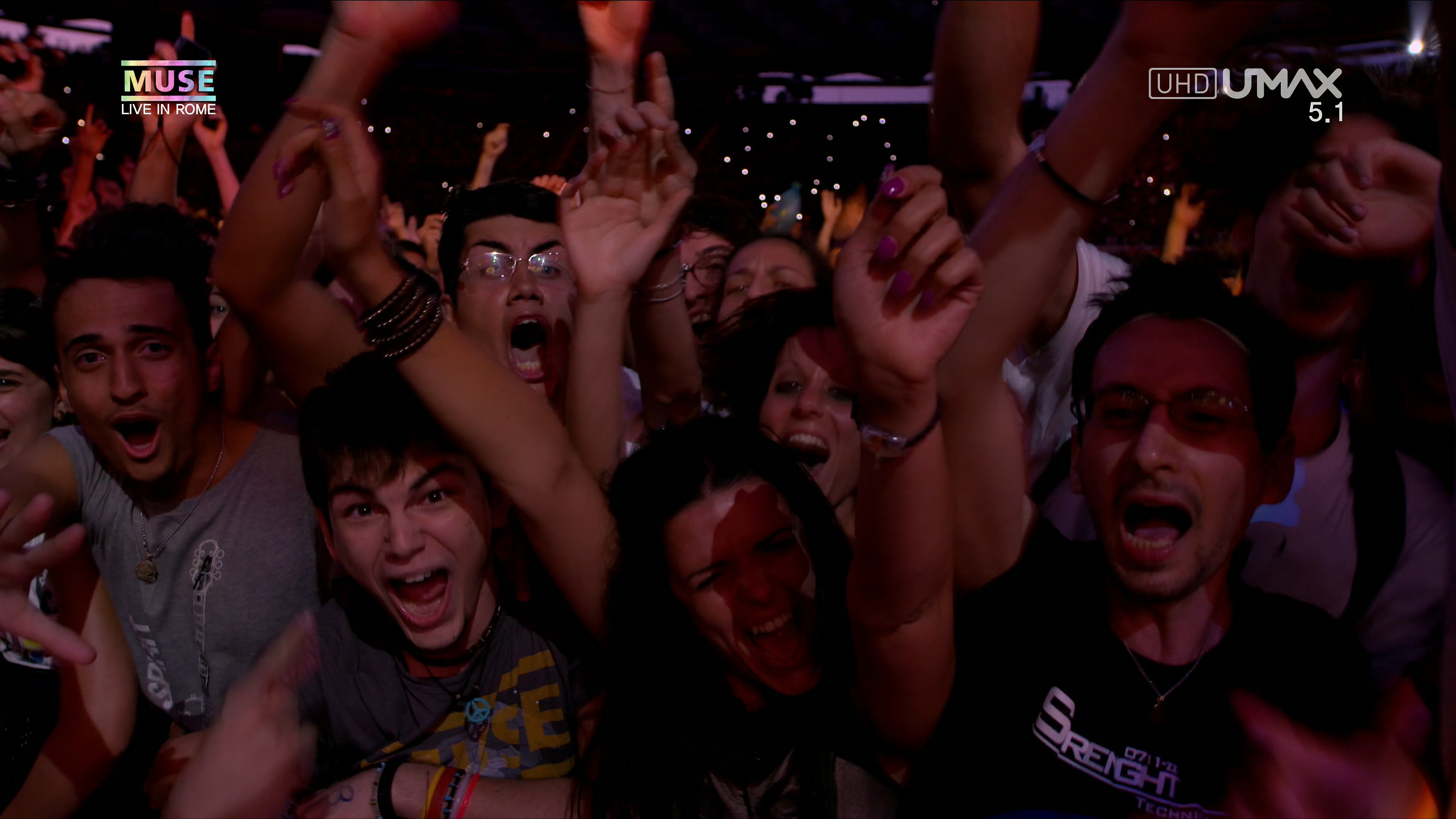 Muse.Live.At.Rome.Olympic.Stadium.2013.2160p.UHDTV.HEVC.mkv_20160312_224642.046.jpg
