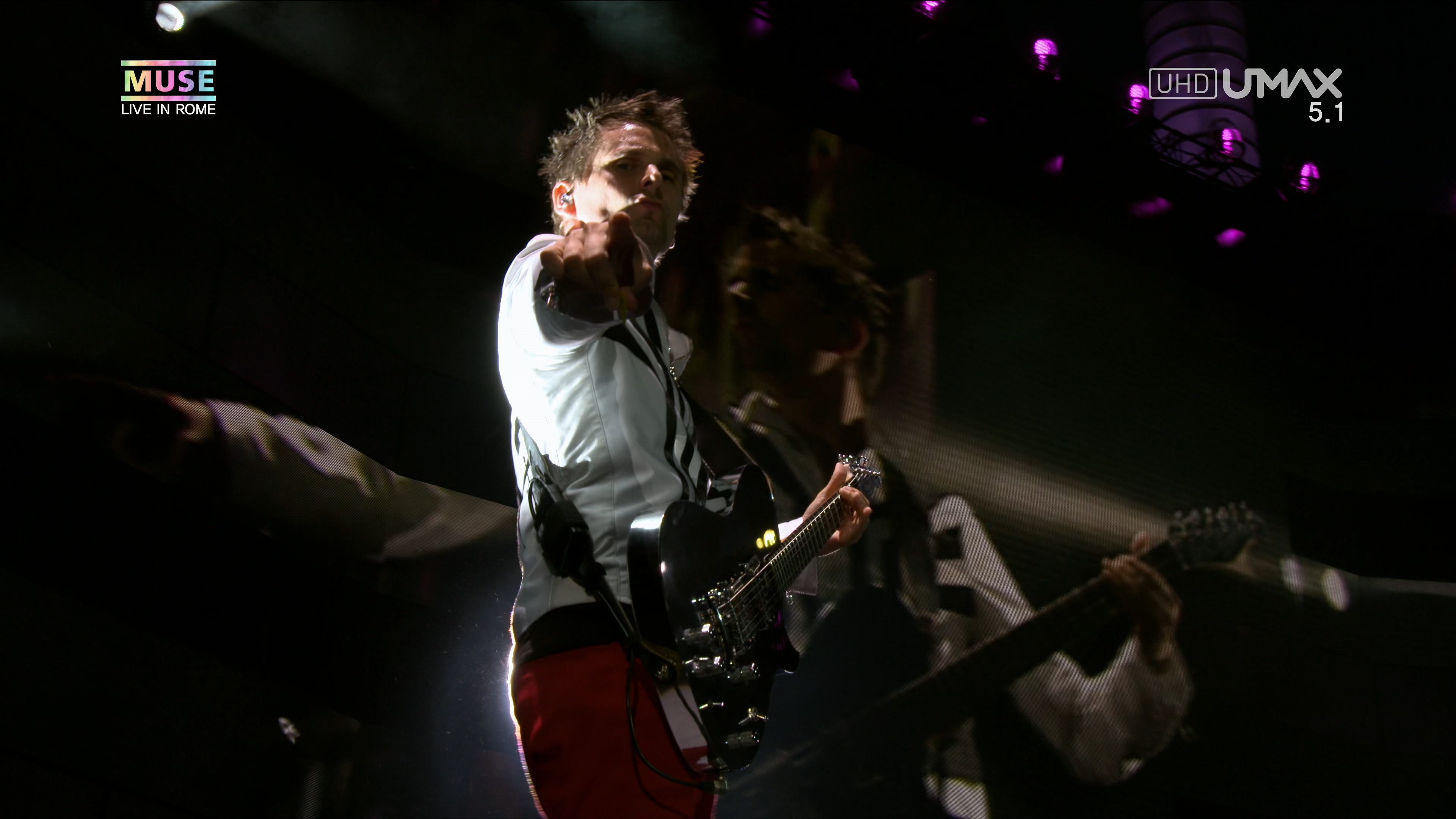 Muse.Live.At.Rome.Olympic.Stadium.2013.2160p.UHDTV.HEVC.mkv_20160312_230323.500.jpg