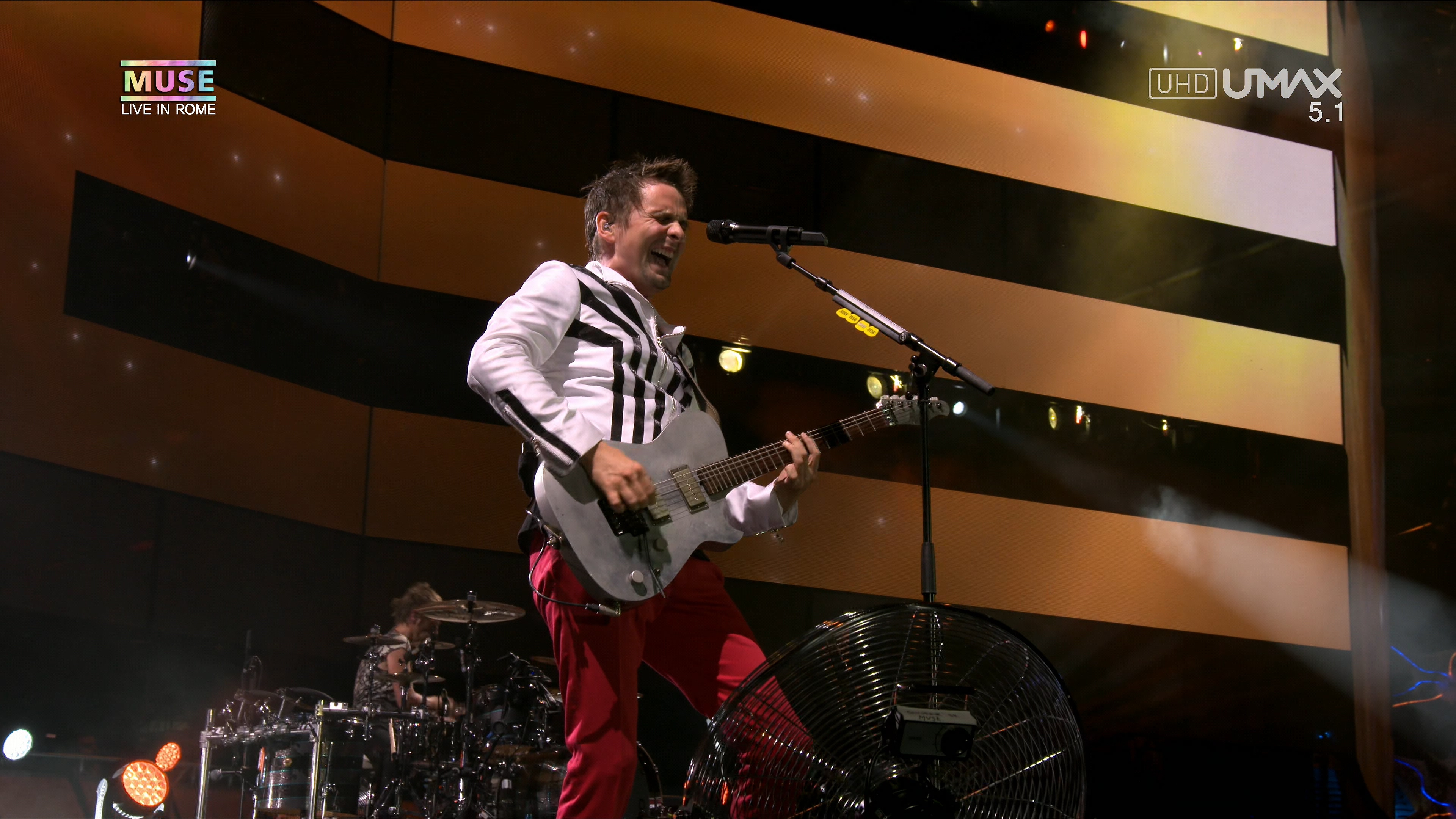 Muse.Live.At.Rome.Olympic.Stadium.2013.2160p.UHDTV.HEVC.mkv_20160312_231954.312.jpg